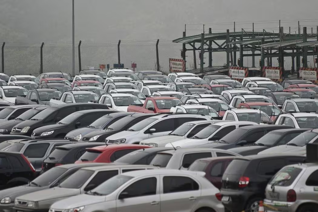 Governo prevê desconto de até R$ 8 mil para carros e R$ 99 mil para caminhões; veja detalhes