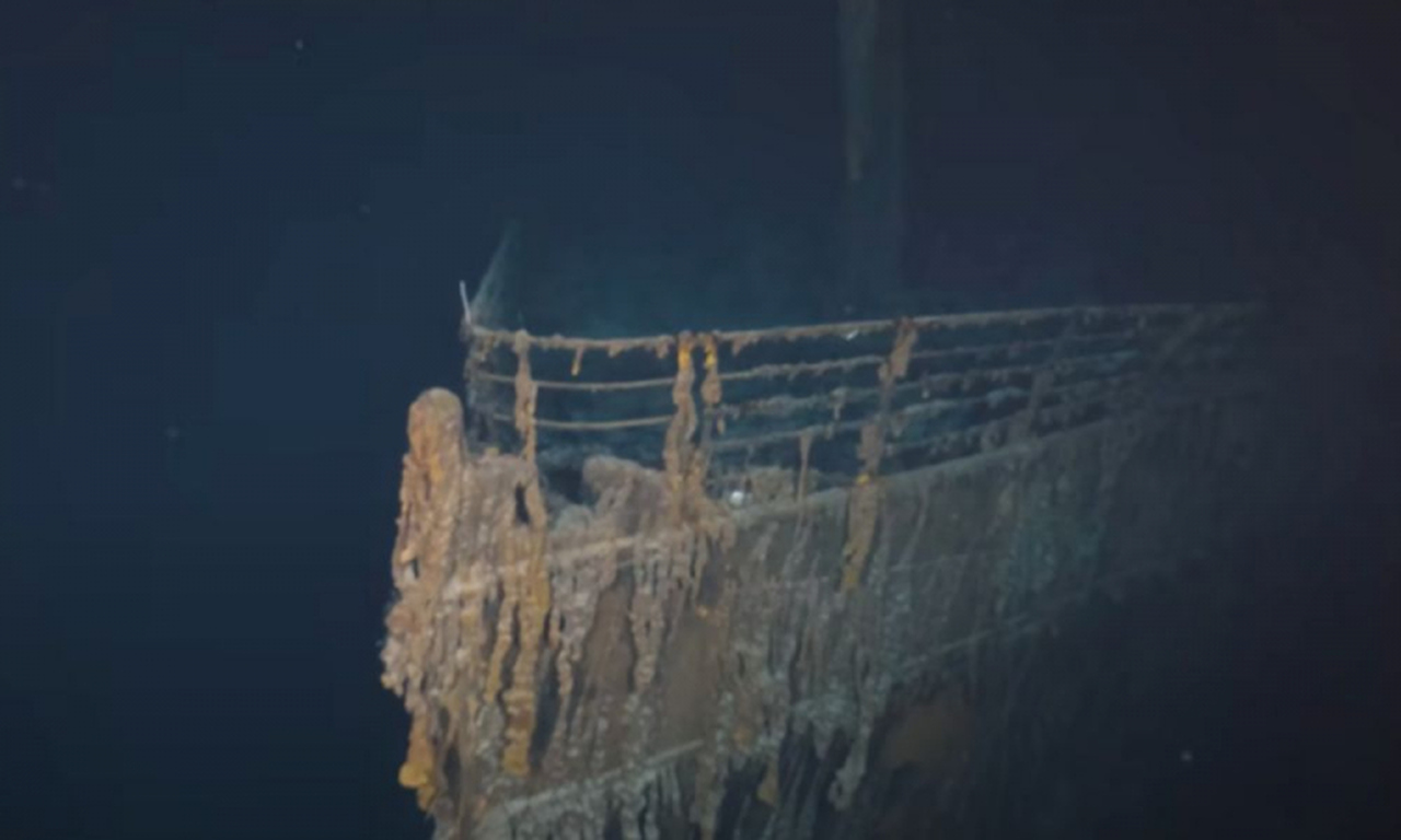 Submarino que levava turistas para ver o Titanic desaparece no Oceano Atlântico sem deixar rastros