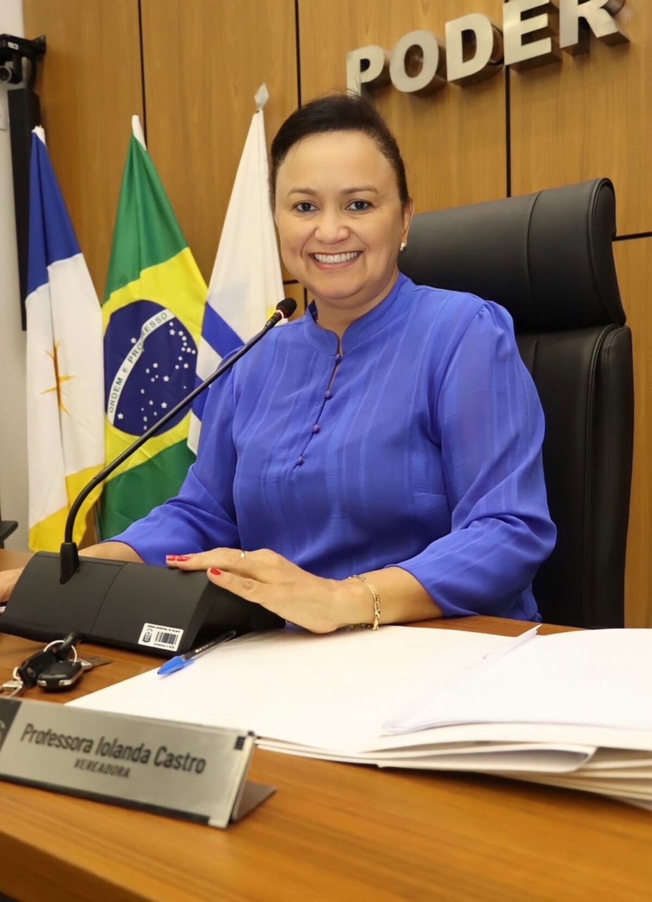 Prefeitura atende pedido da vereadora Iolanda Castro, e serviços de tapa-buracos e recapeamento estão sendo concluídos na quadra 110 Sul