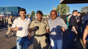 Vereador Mauro Lacerda participa de passagem de comando do 6º Batalhão da PM na região sul de Palmas