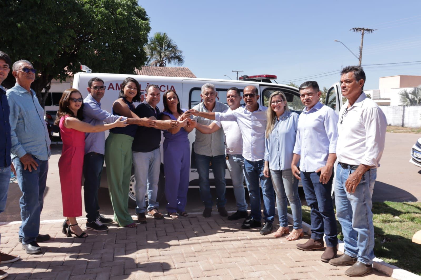 Prefeitura de Ponte Alta do Bom Jesus recebe ambulância nova através de emenda do Deputado Estadual Cleiton Cardoso
