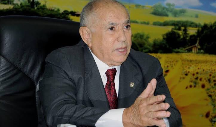 ATUALIZAÇÃO: Ex-governador Siqueira Campos é entubado em estado frágil de saúde; família pede orações