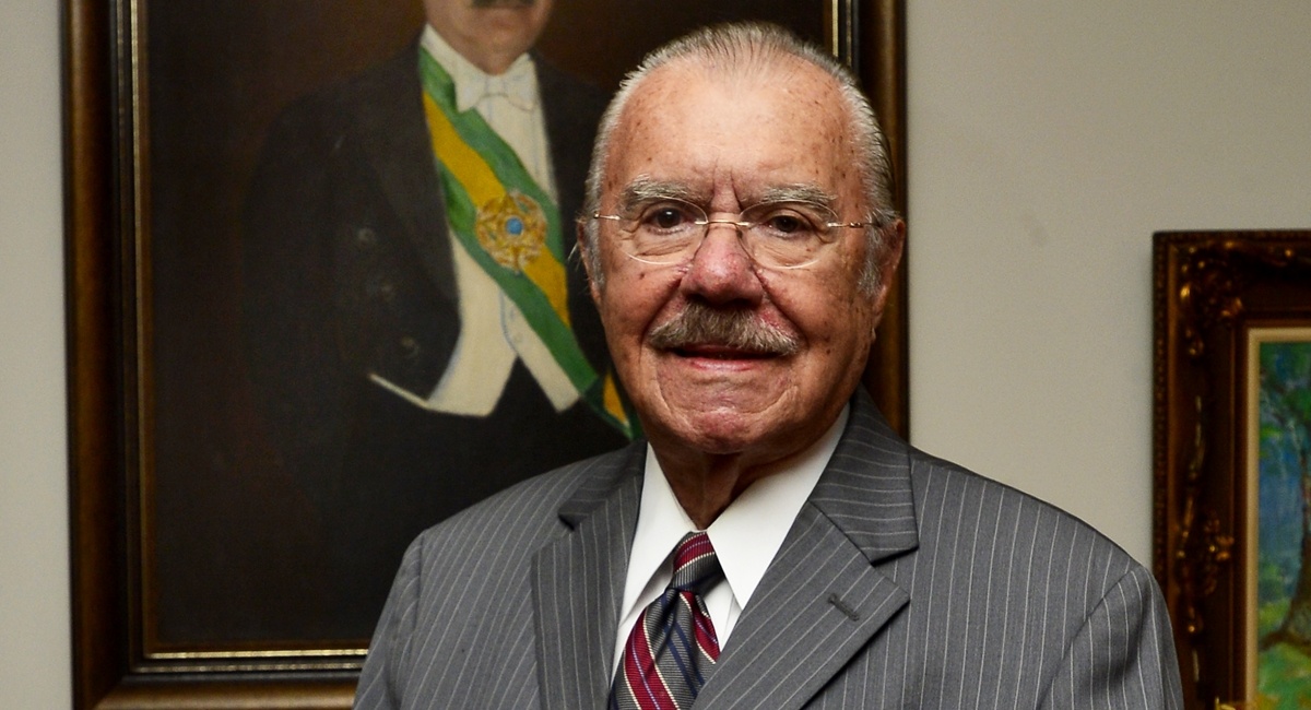 José Sarney, ex-presidente da República, é internado após sofrer acidente doméstico no Maranhão