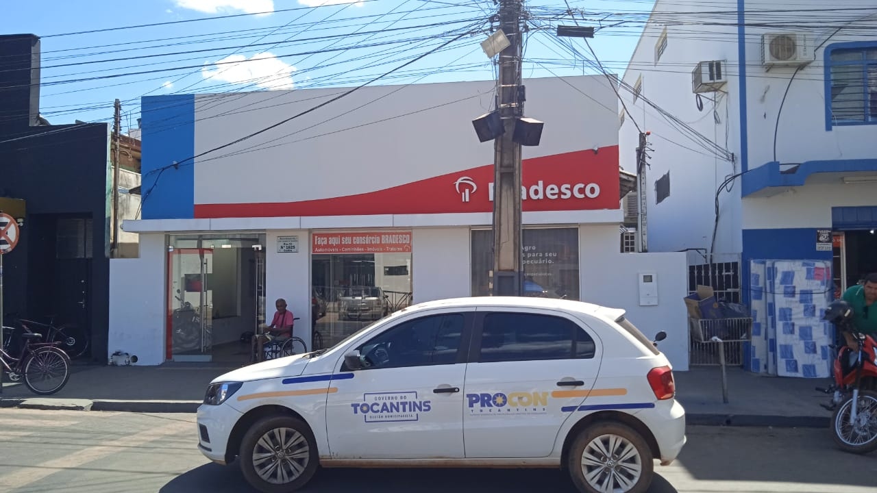 Procon Tocantins autua banco em Colinas após consumidores denunciarem mais de 2h de tempo de espera para atendimento