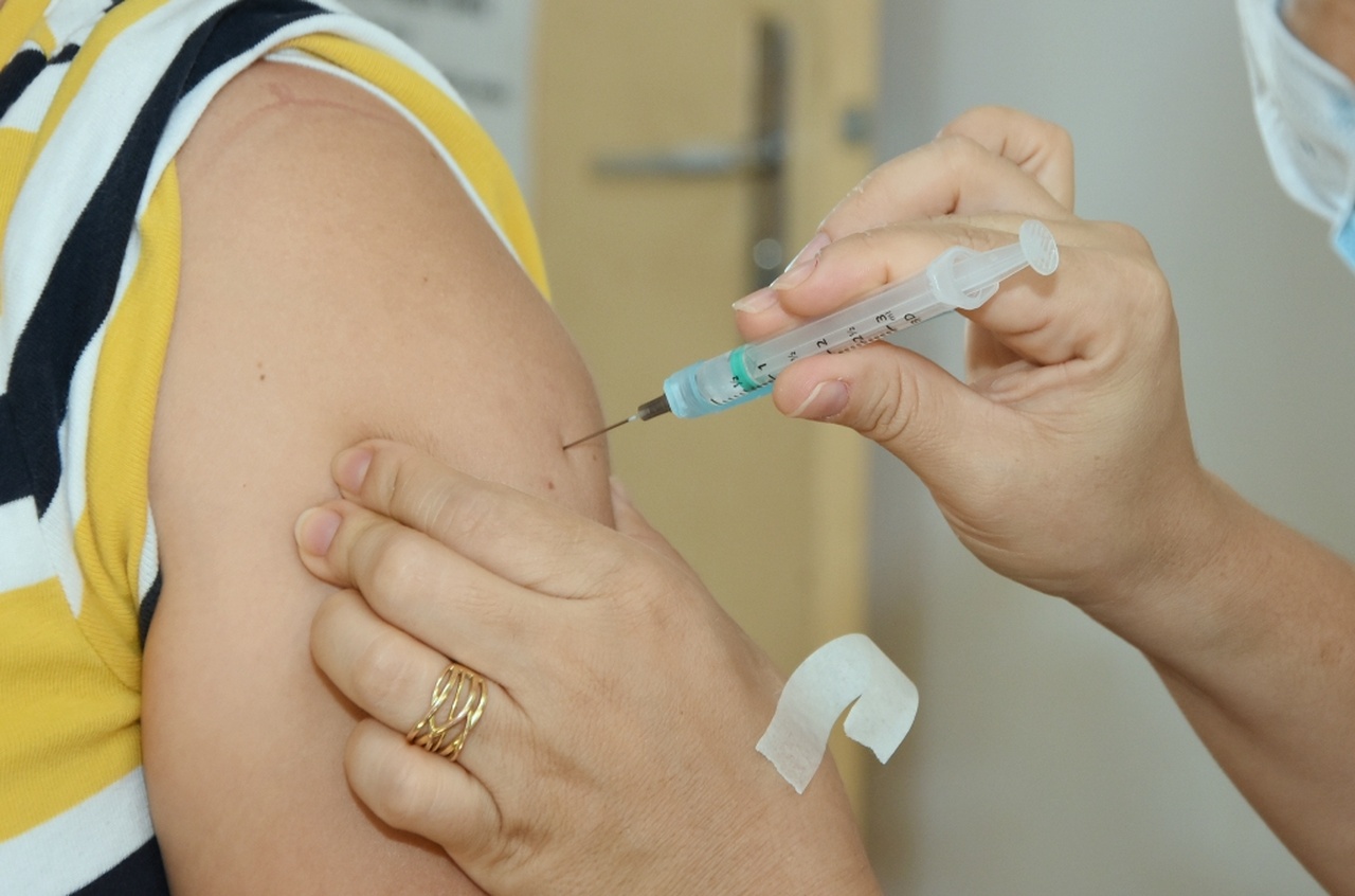 Vacina contra Covid-19 passa a ser incluída no Programa Nacional de Imunizações