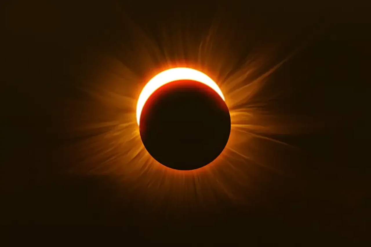 Alunos de Araguaína vão acompanhar eclipse 'anel de fogo' com óculos especiais