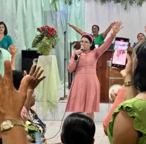 Família procura por cantora gospel com mais de 50 mil seguidores desaparecida na Bahia
