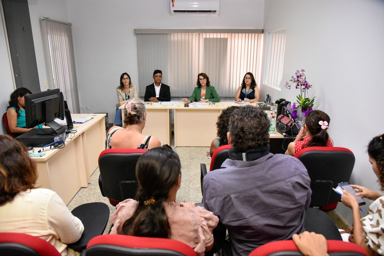 MPTO realiza audiência para acompanhar ações de proteção aos animais implantadas pela Prefeitura de Palmas