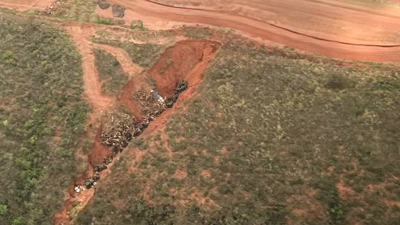 Crime ambiental: pneus e embalagens de agrotóxicos são encontrados em cratera nas Serras Gerais; Governo do Tocantins cobra solução rápida