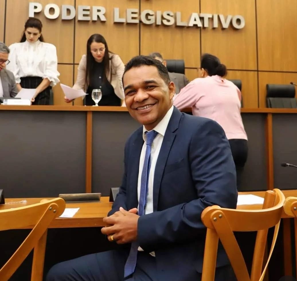 Na Câmara, vereador Waldson da Agesp solicita que Av. Teotônio Segurado seja recapeada com CBUQ, do Ribeirão Taquaruçu até a entrada do Taquari