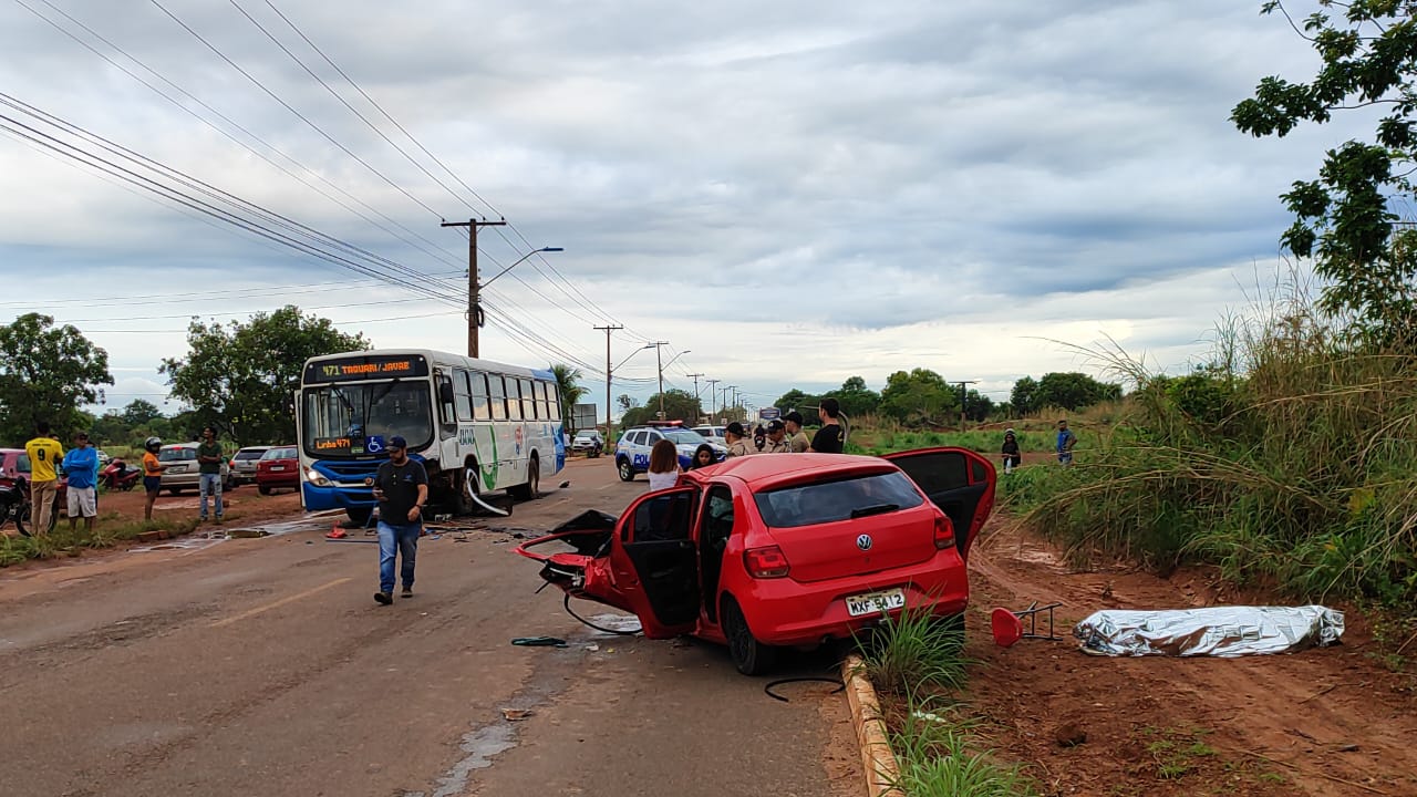 AGORA: Idoso morre após grave acidente de trânsito na Av. Teotônio Segurado, na região sul de Palmas