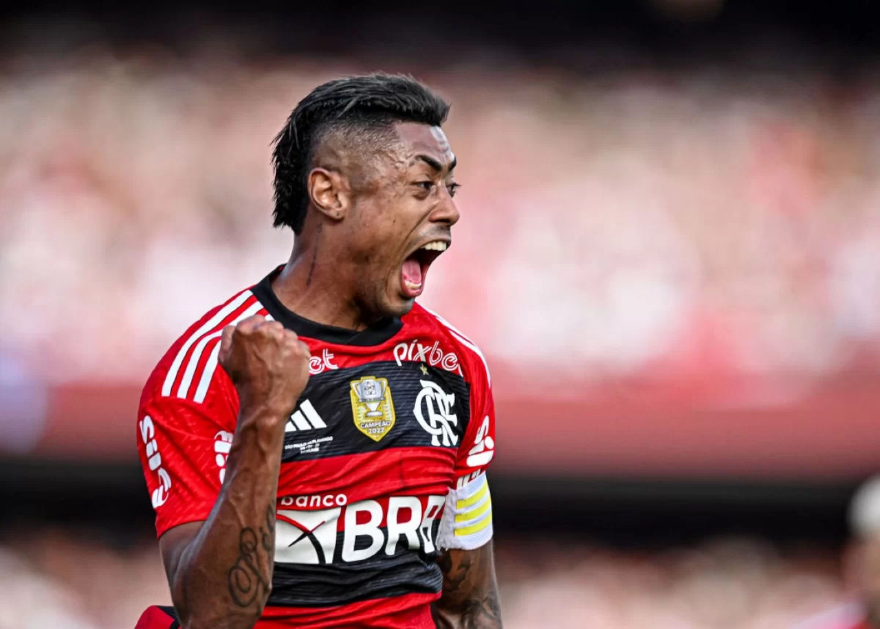 Fim da novela! Bruno Henrique renova contrato com Flamengo por 3 anos
