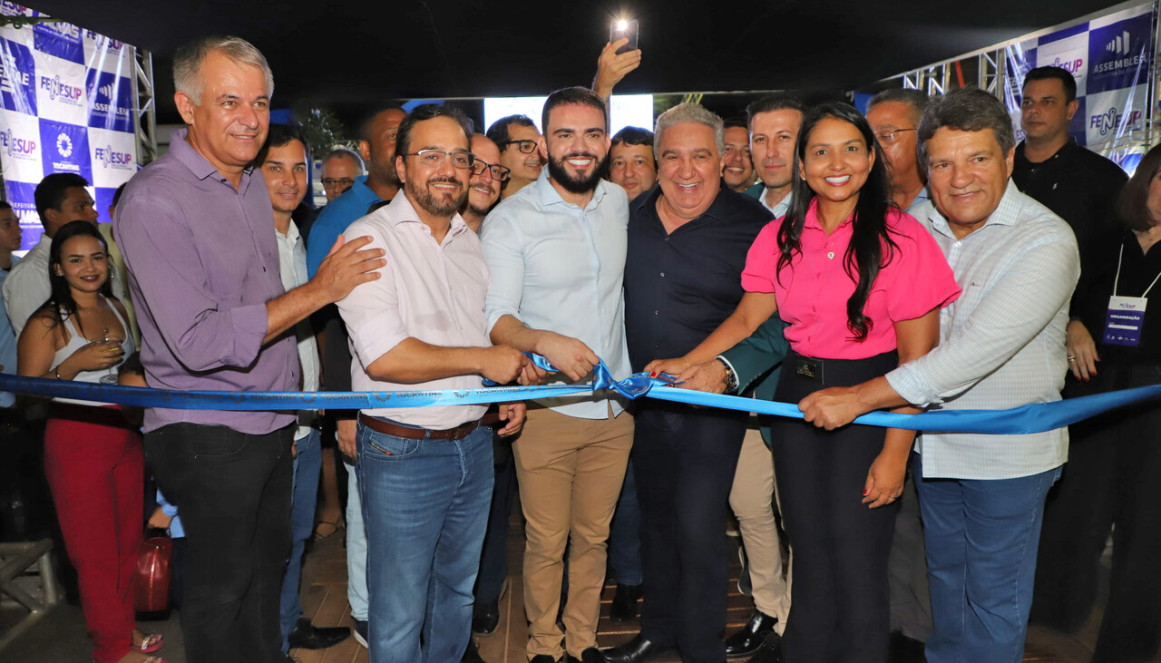 Governador em exercício, Laurez Moreira, realiza a abertura da 1ª Feira de Negócios da Região Sul de Palmas; saiba mais