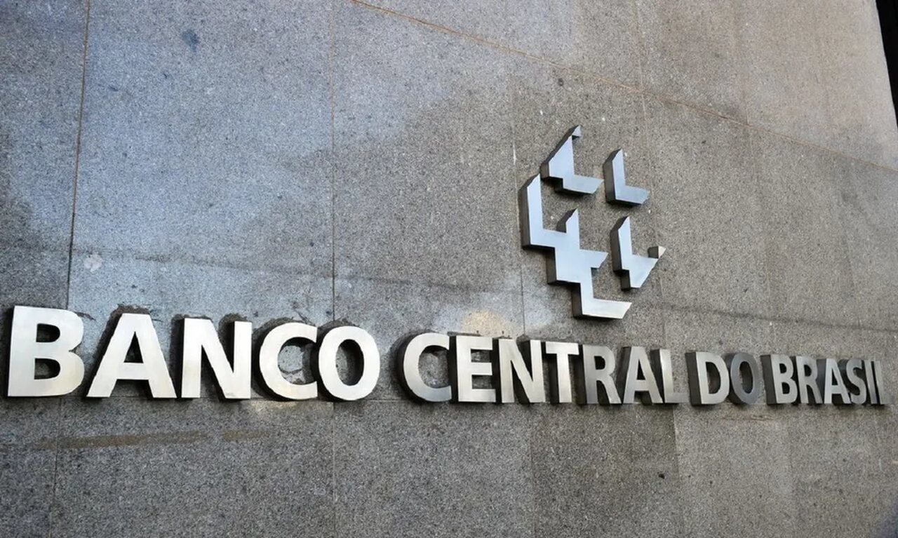 Banco Central abre inscrições para concurso com salários iniciais de R$ 20,9 mil