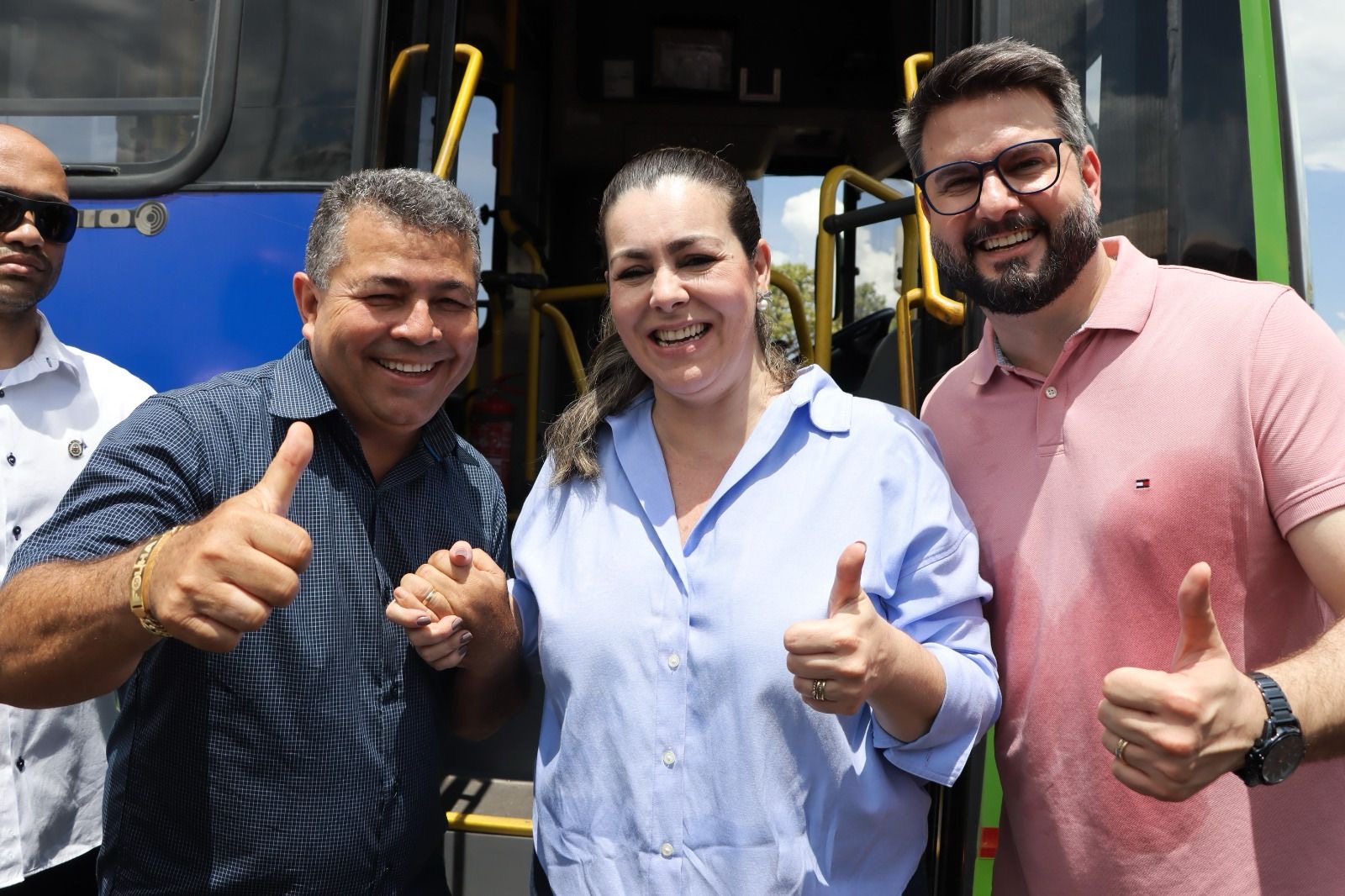 Vereador Folha comemora entrega de mais 70 novos ônibus do transporte coletivo pela Prefeitura de Palmas