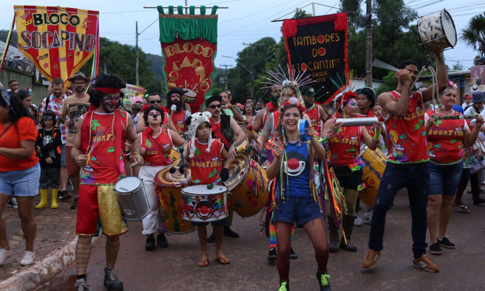 Veja a programação dos blocos de rua que saem nesta segunda (12) no carnaval de Taquaruçu