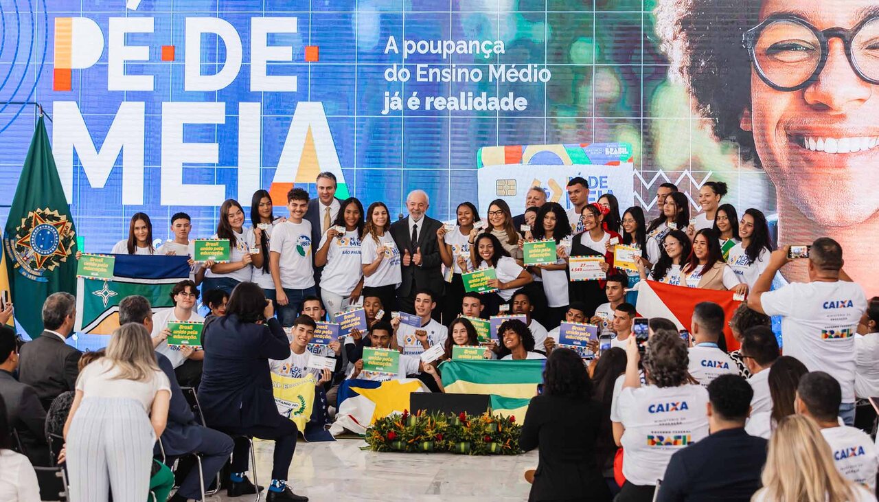 Pé-de-Meia: mais de 19 mil estudantes do Tocantins receberão o incentivo mensal de R$ 200; veja quem tem direito