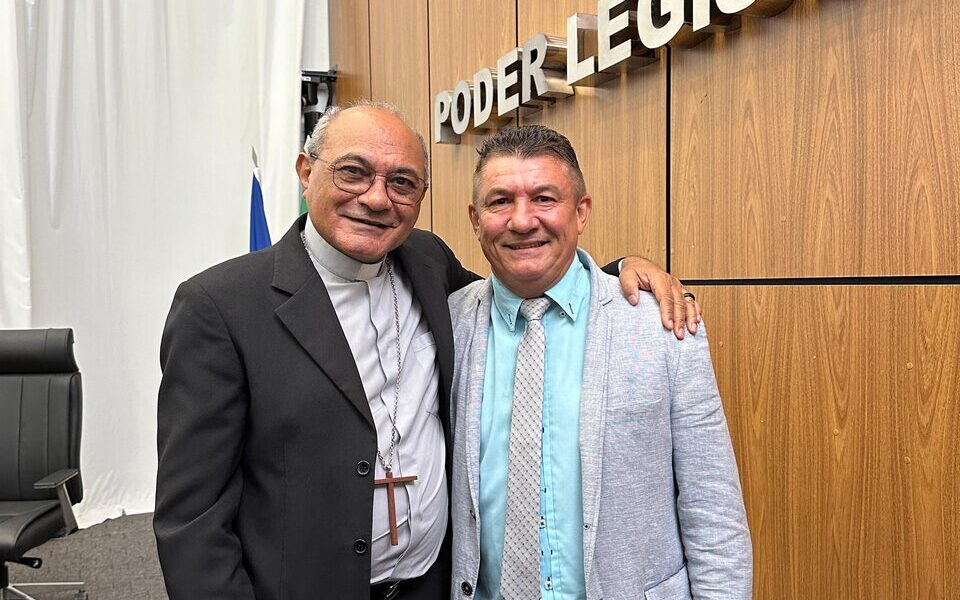 Vereador Márcio Reis marca presença em Sessão Solene de lançamento da 'Campanha da Fraternidade e Amizade Social', em Palmas