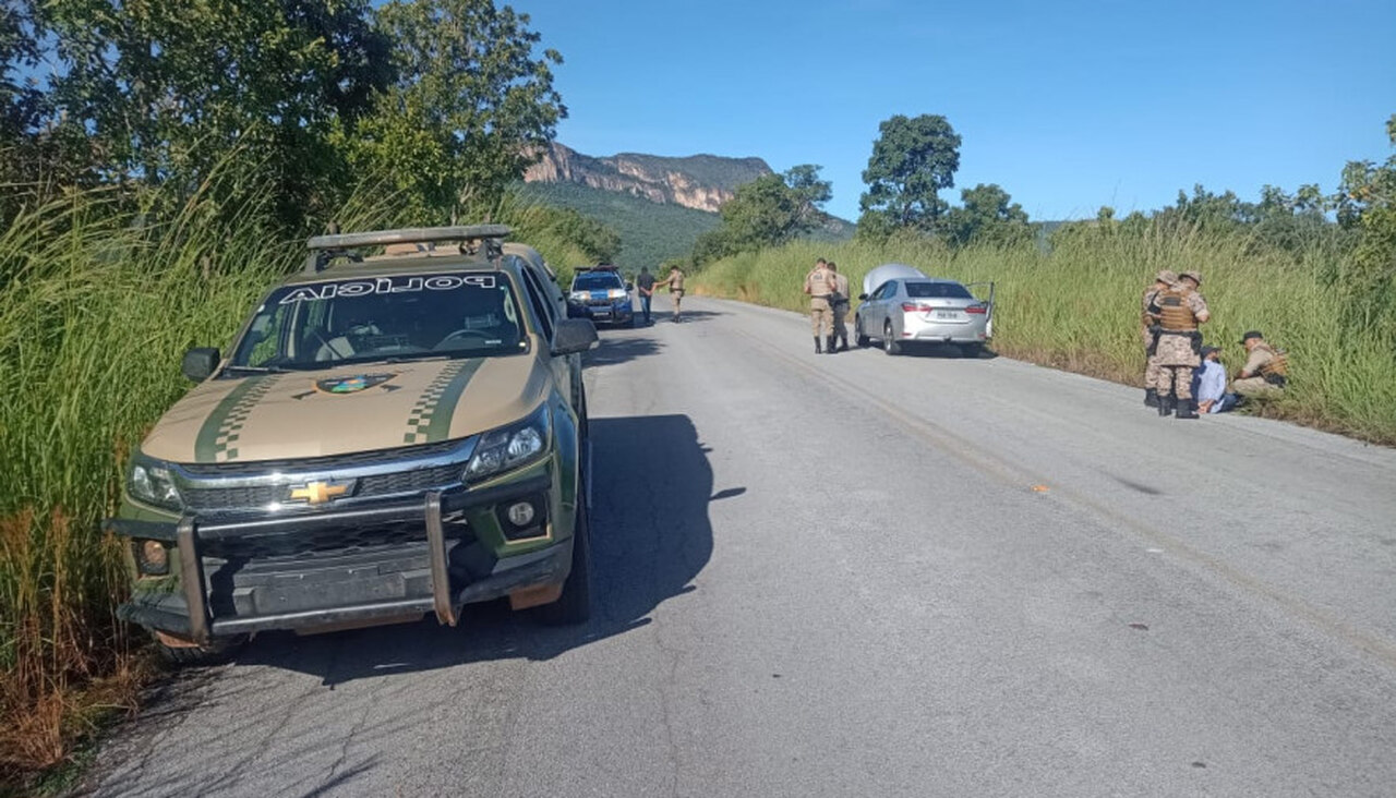 Dupla com mais de 40 anos é presa por furtar carro em Palmas