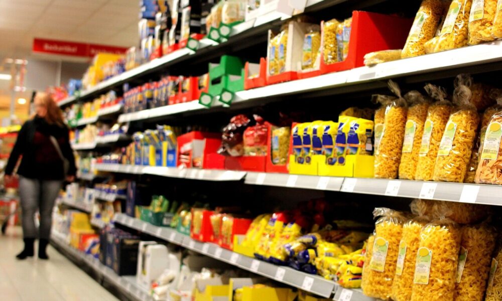 IPCA: preços sobem 0,16% em março, com alta mais branda de alimentos