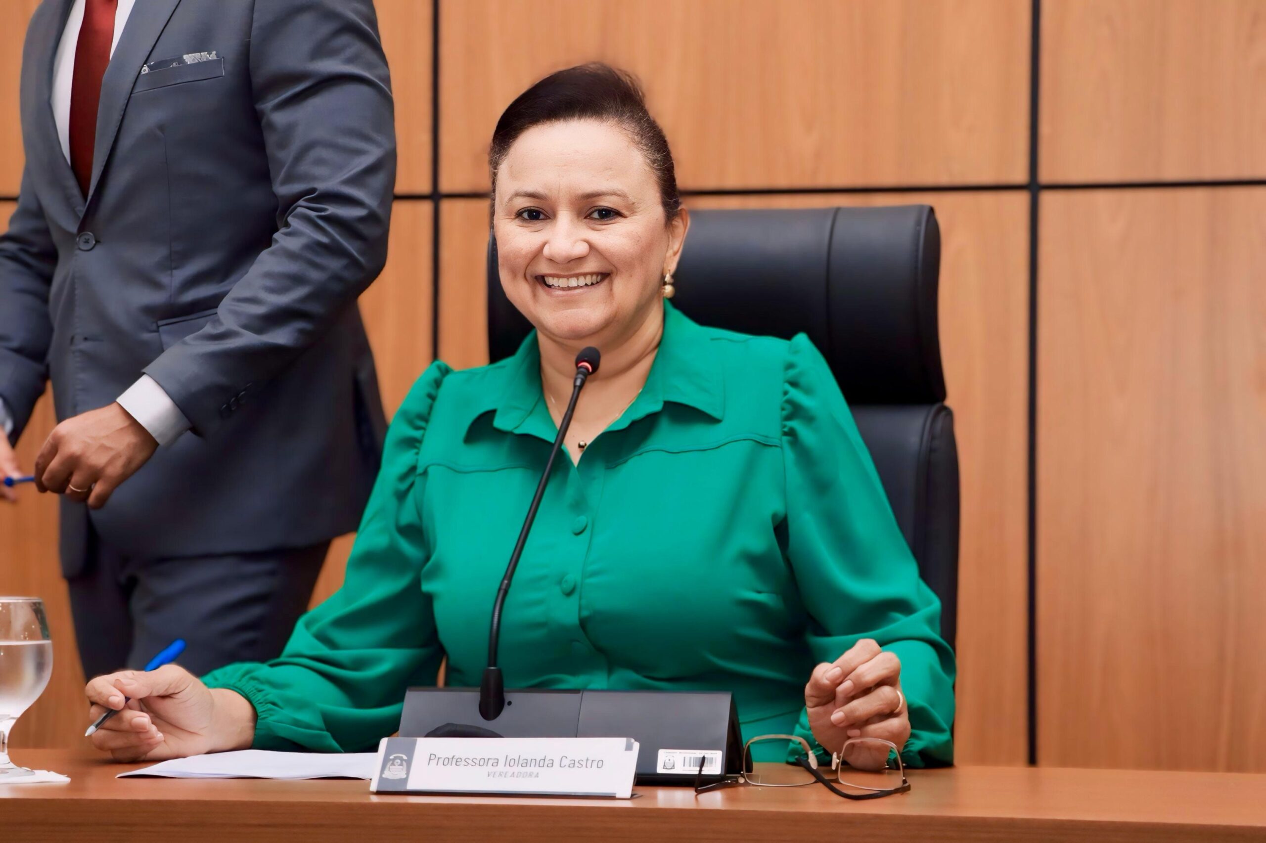 Vereadora Professora Iolanda Castro propõe melhorias na infraestrutura viária do bairro Santa Fé e região do coqueirinho, em Palmas