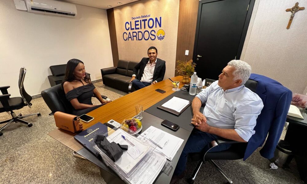 Deputado Cleiton Cardoso recebe a Miss Jalapão para diálogo sobre a valorização do Jalapão e suas comunidades