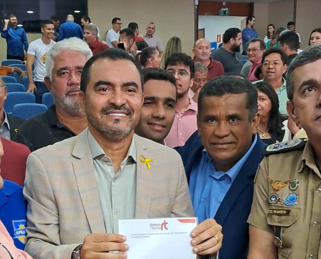 Vereador e suplente de deputado sargento Júnior Brasão se reúne com presidentes de diversas associações e militares, e entrega ao governador importantes demandas da categoria