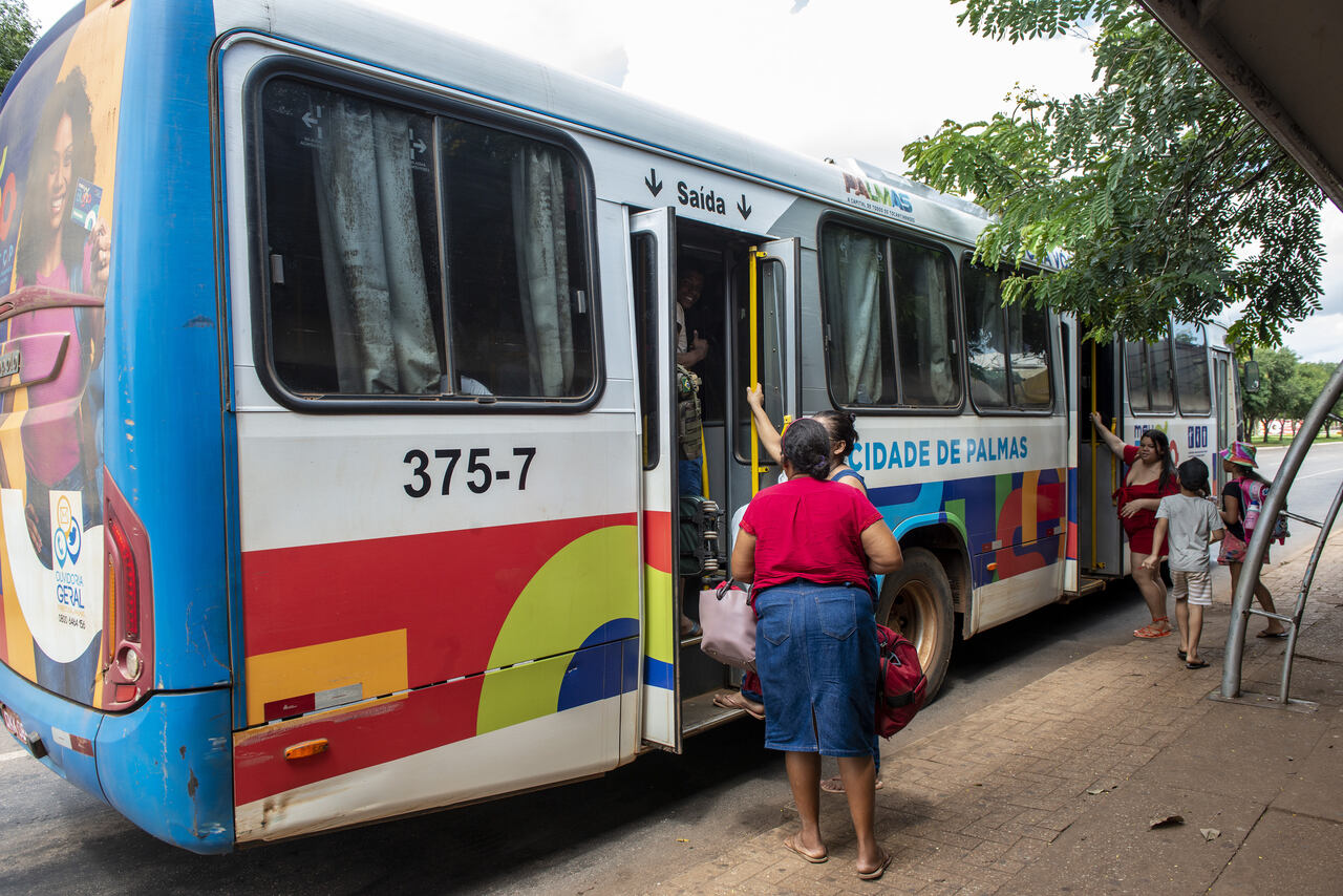 Transporte público gratuito terá reforço neste domingo (7) no dia do concurso da Prefeitura de Palmas; saiba detalhes