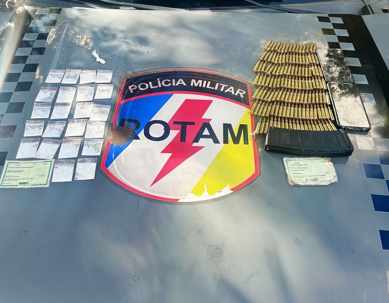 Ação rápida da polícia prende suspeitos de tráfico de drogas na quadra 1206 sul, em Palmas