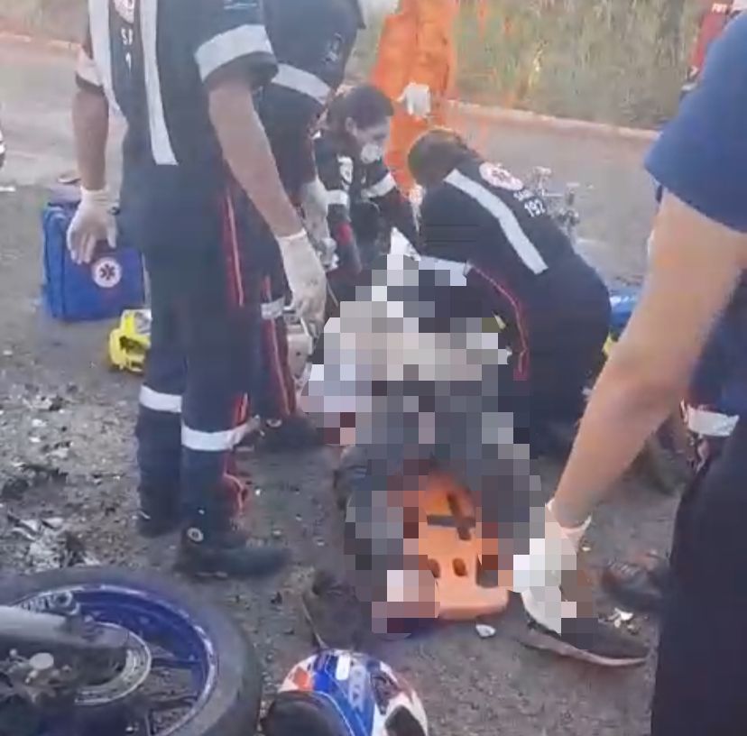 AGORA: Colisão entre motos deixa um homem morto na Avenida Teotônio Segurado, região Sul de Palmas