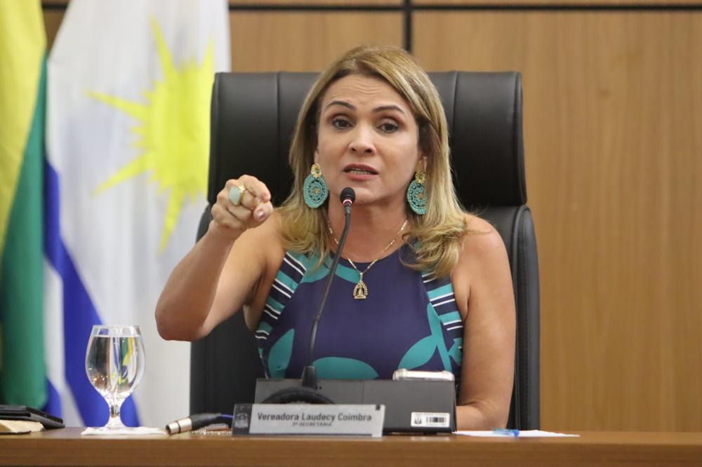 Laudecy Coimbra requer a passagem de caminhão pipa no Loteamento Sorriso, em Taquaralto