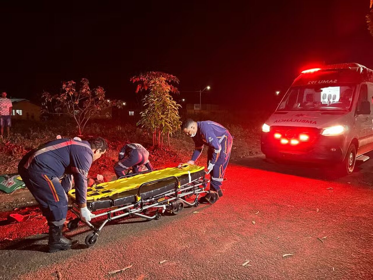 Homem alcoolizado ataca idoso com machado em Araguaína; entenda o caso