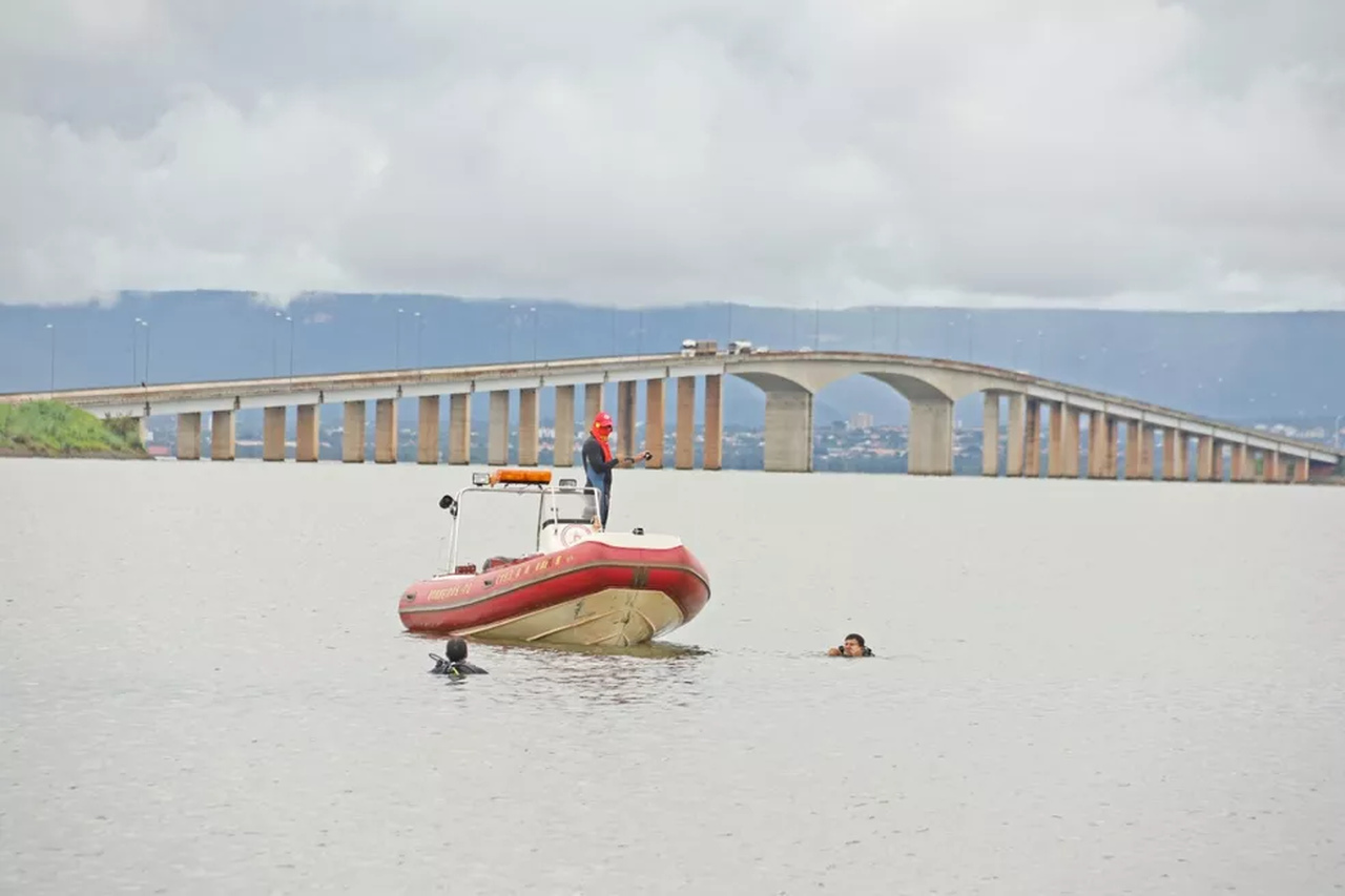 Jovem de 18 anos morre afogado no Lago de Palmas após ingerir álcool e entrar na água