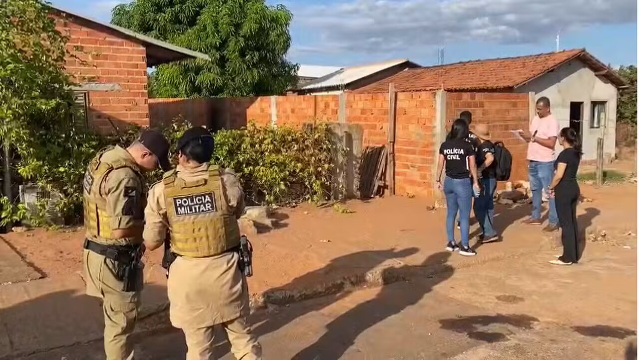 Homem é degolado e morto a facadas em residência de Araguaína