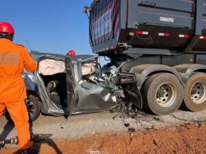 Fazendeiro morre em colisão com caminhão na rodovia TO-050