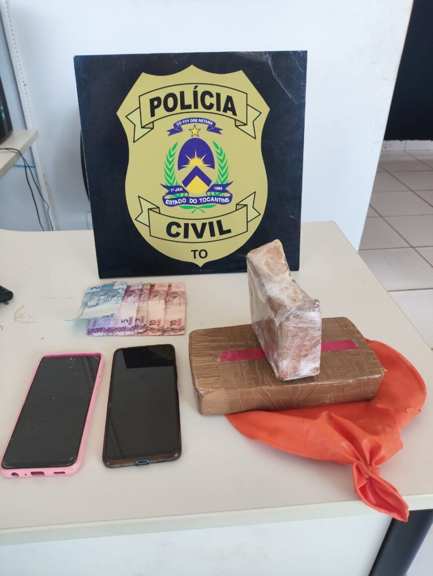 Homens são presos em flagrante com 1,5 kg de crack após tentarem fugir da polícia