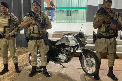 Adolescente de 15 anos é apreendido dirigindo motocicleta furtada em Palmas