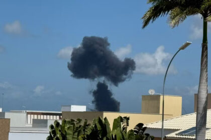 Caça da Força Aérea Brasileira cai durante treinamento em Natal