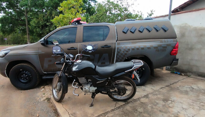 Polícia Militar recupera motocicleta furtada há seis anos em Miranorte