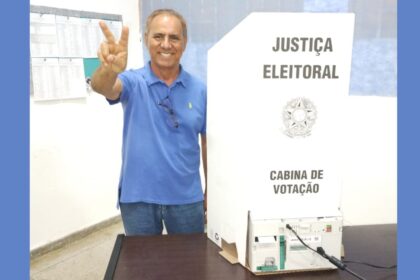 Tiburcio Tolentino, candidato a vereador, vota em Palmas e destaca sua experiência para o desenvolvimento da cidade