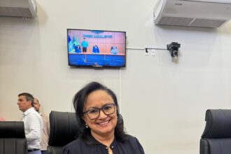 Vereadora Professora Iolanda Castro emite parecer favorável ao projeto que cria o Dia do Jogador de Futebol Amador em Palmas