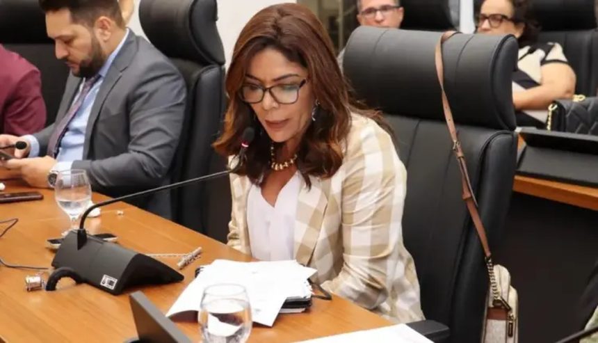 Vereadora Delma Freitas apresenta PL que visa a preparação da comunidade escolar para situações de risco e emergência