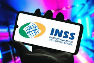 Previdência alerta aposentados sobre golpe da “devolução acelerada” de descontos indevidos no INSS