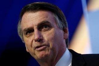 Bolsonaro é internado no RN com dores abdominais durante lançamento da “Rota 22”