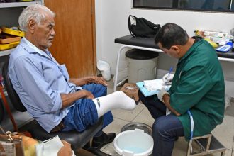 Governo do Tocantins retoma entrega de próteses e atende mais de 30 pacientes em Palmas