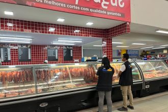 Pesquisa do Procon revela diferenças de até 80% no preço de carnes em supermercados e açougues de Palmas