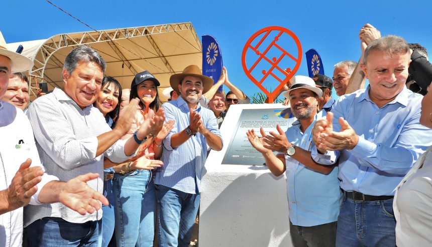 Governador do Tocantins, Wanderlei Barbosa inaugura revitalização do Parque da Agrotins e anuncia R$ 5 milhões para feiras agropecuárias no estado