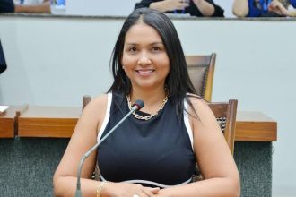 Aleto aprova pacote de leis de Vanda Monteiro com benefícios para mulheres vítimas de violência familiar