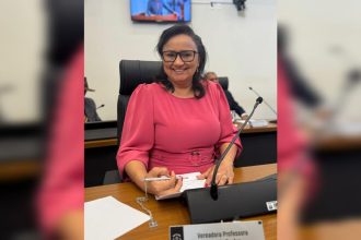 Vereadora Professora Iolanda Castro Solicita Construção e Revitalização de Praças em Diversos Bairros de Palmas
