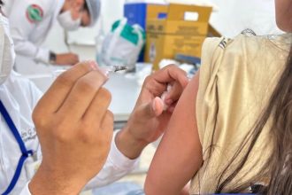 Prefeitura de Palmas reforça vacinação contra HPV e atualização da caderneta nas escolas e unidades de saúde